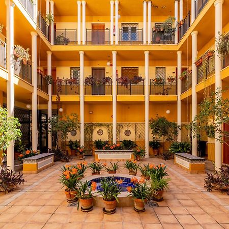 San Vicente-Museo Apartamento Σεβίλλη Εξωτερικό φωτογραφία