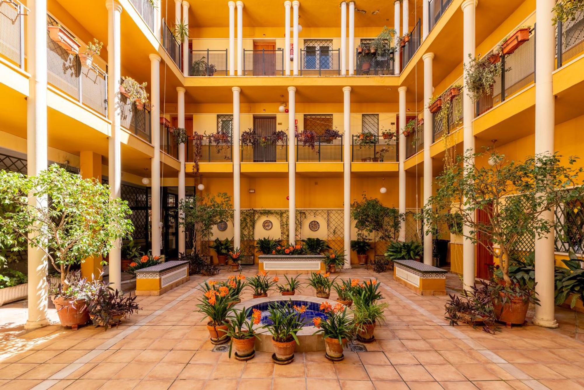 San Vicente-Museo Apartamento Σεβίλλη Εξωτερικό φωτογραφία